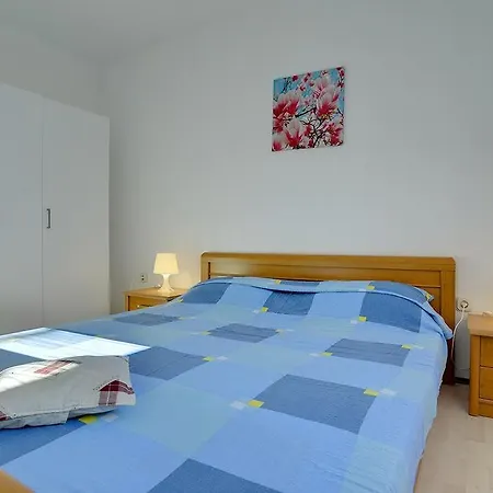 Mrvic Apartment *